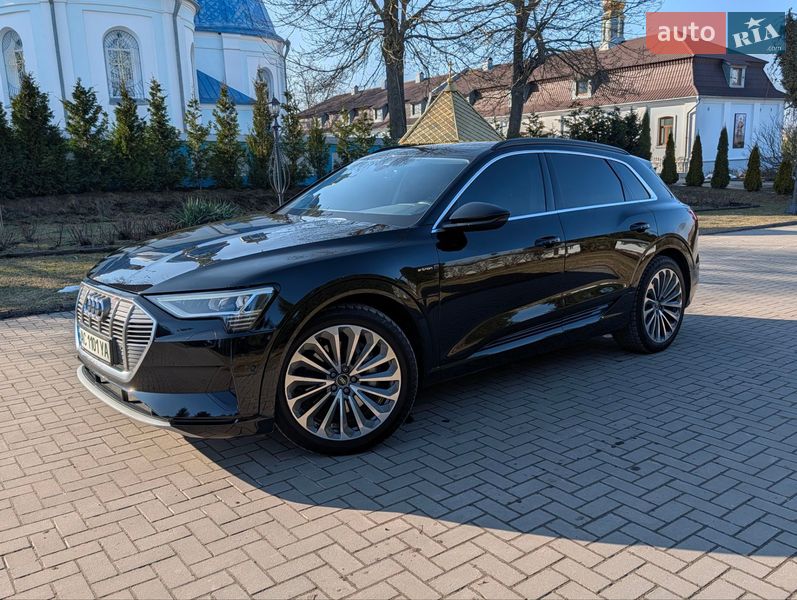 Внедорожник / Кроссовер Audi e-tron 2020 в Нововолынске