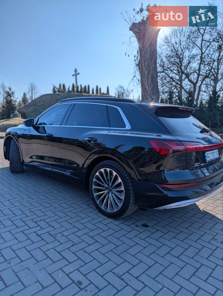 Внедорожник / Кроссовер Audi e-tron 2020 в Нововолынске