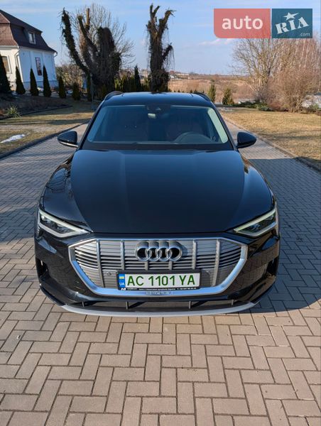 Внедорожник / Кроссовер Audi e-tron 2020 в Нововолынске
