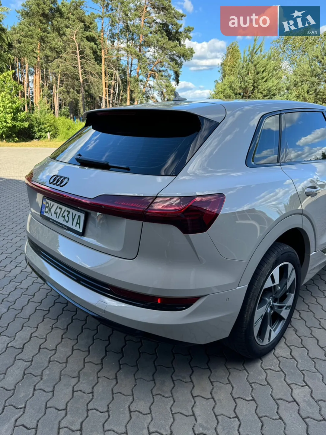 2020 Audi e-tron - мініатюра 13