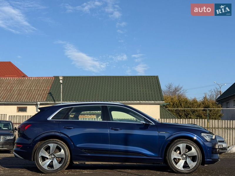 Позашляховик / Кросовер Audi e-tron 2020 в Луцьку