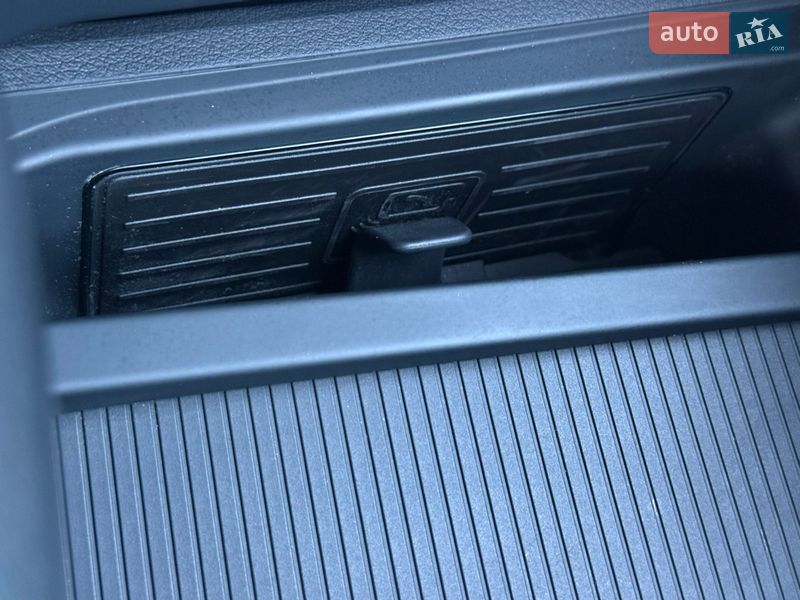 Позашляховик / Кросовер Audi e-tron 2020 в Луцьку