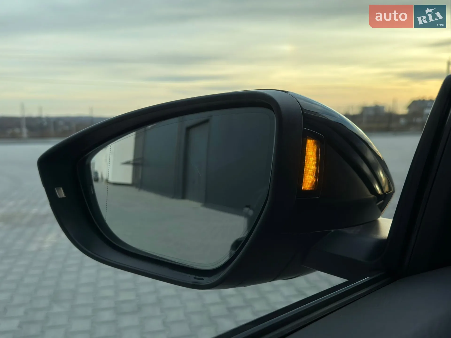 2021 Audi e-tron - мініатюра 30