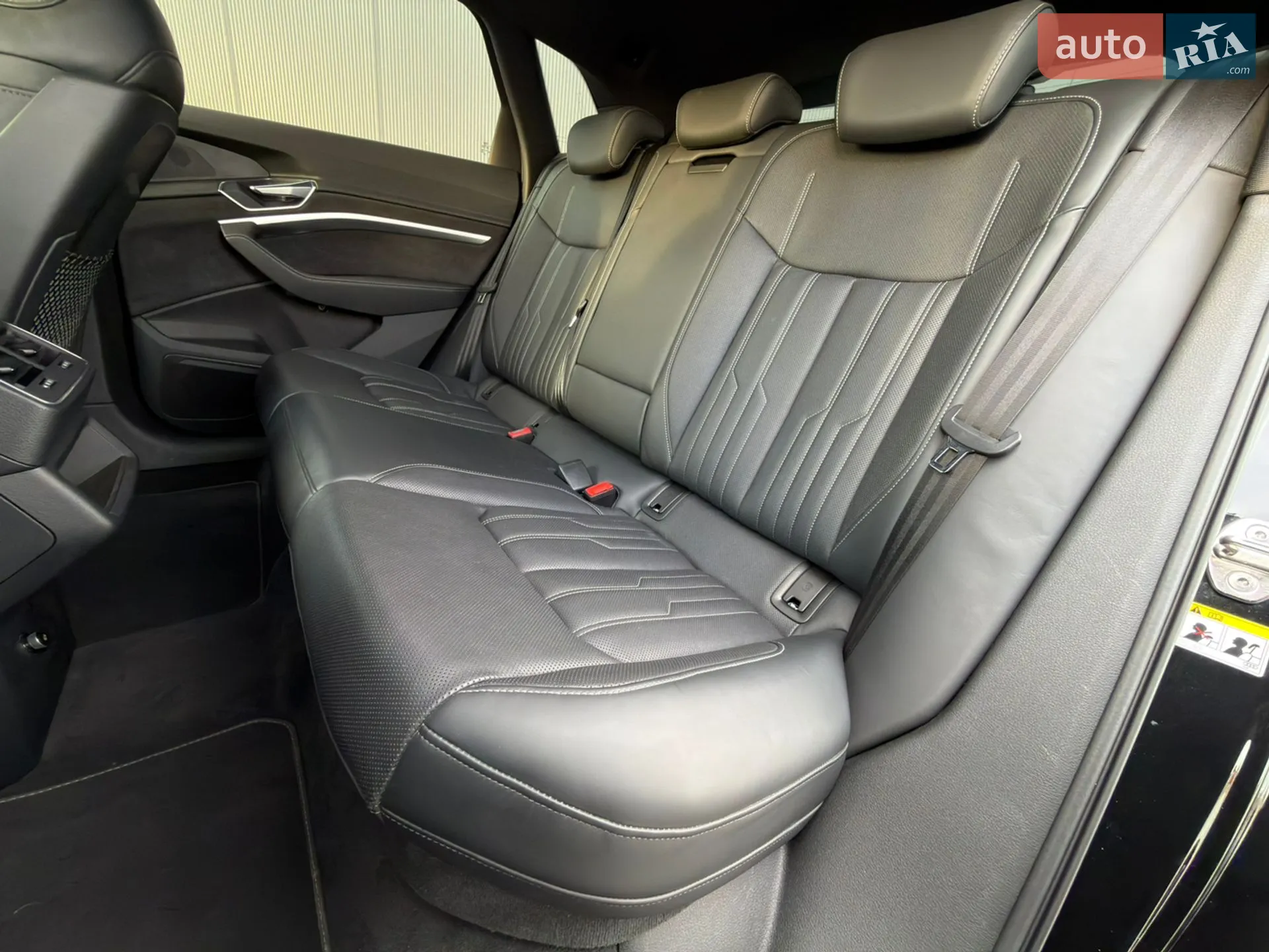 2021 Audi e-tron - мініатюра 37