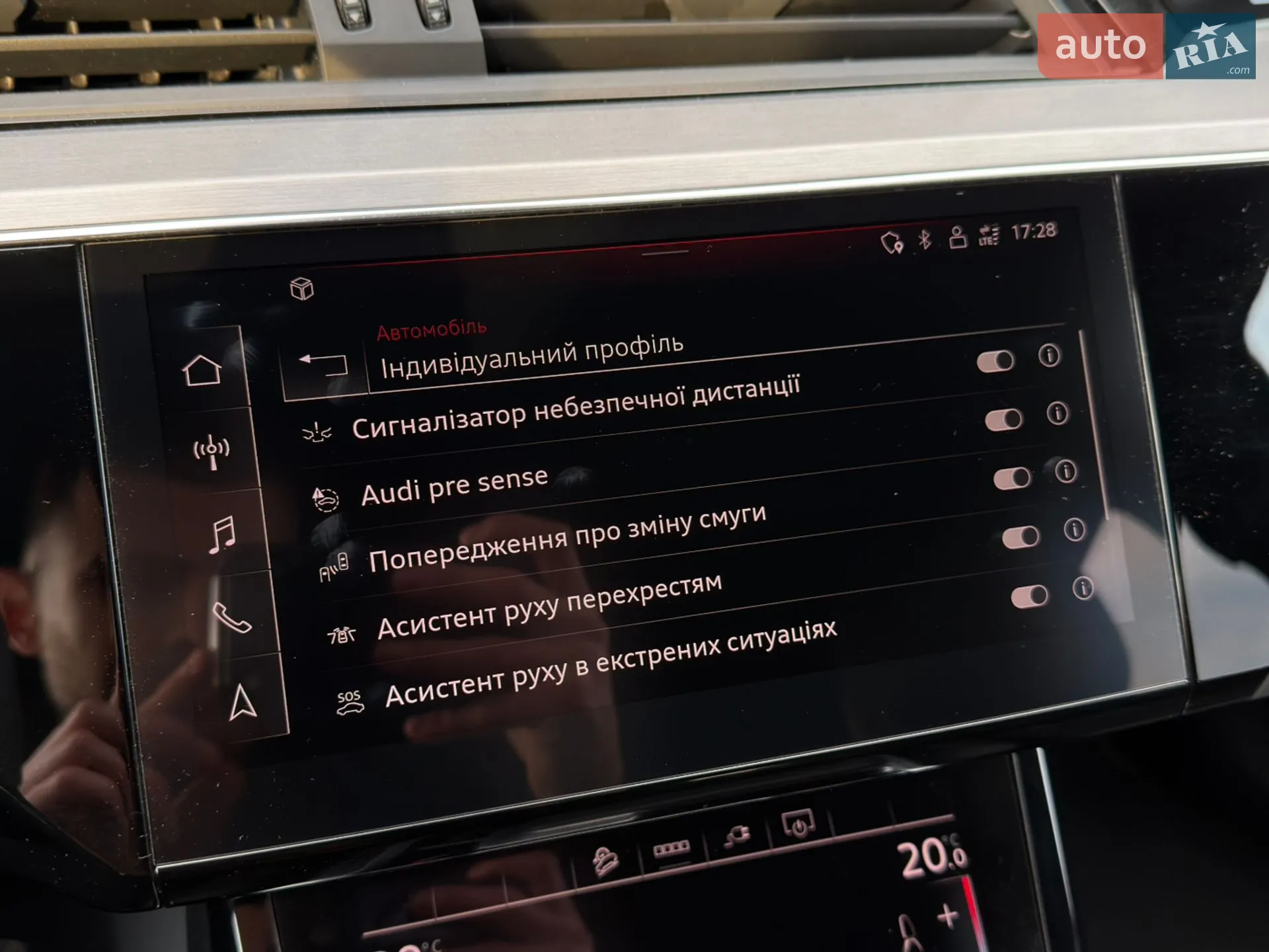 2021 Audi e-tron - мініатюра 91