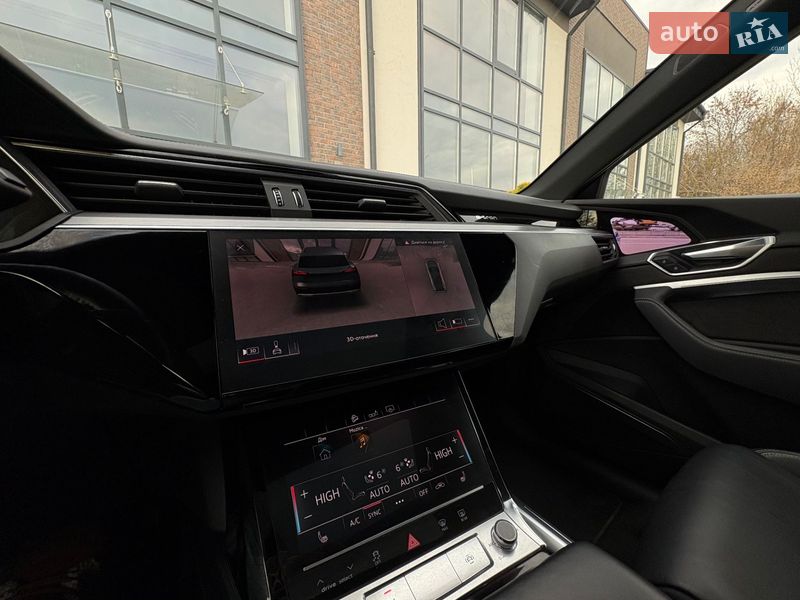 Внедорожник / Кроссовер Audi e-tron 2019 в Тернополе
