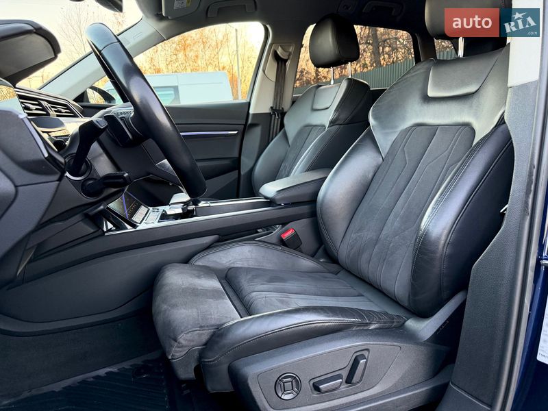 Внедорожник / Кроссовер Audi e-tron 2022 в Киеве
