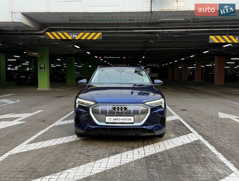 Внедорожник / Кроссовер Audi e-tron 2021 в Киеве
