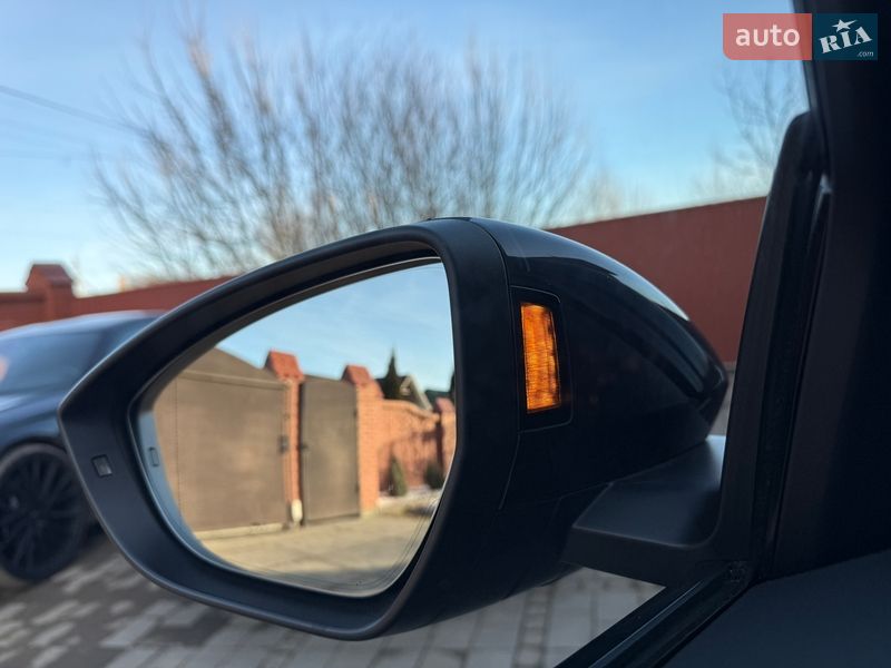 Внедорожник / Кроссовер Audi e-tron 2020 в Коломые