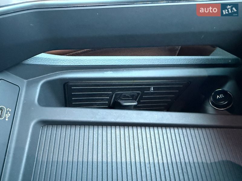 Внедорожник / Кроссовер Audi e-tron 2020 в Коломые