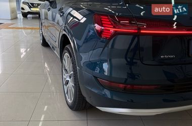 Внедорожник / Кроссовер Audi e-tron 2020 в Черновцах