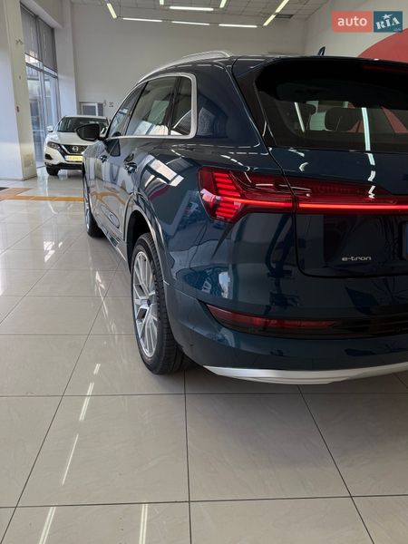 Внедорожник / Кроссовер Audi e-tron 2020 в Черновцах