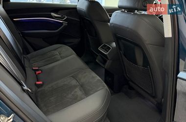 Внедорожник / Кроссовер Audi e-tron 2020 в Черновцах
