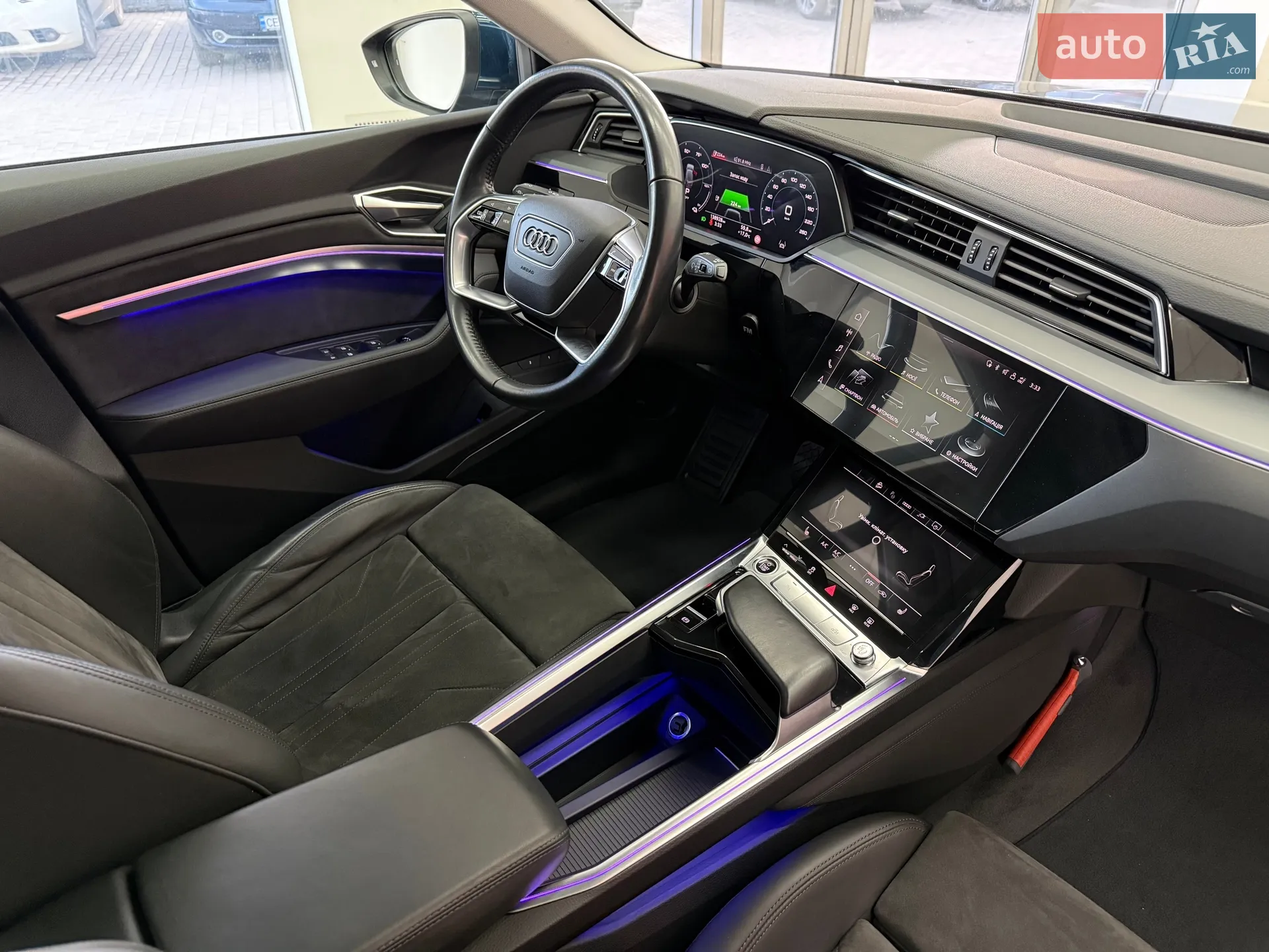 2020 Audi e-tron - мініатюра 52