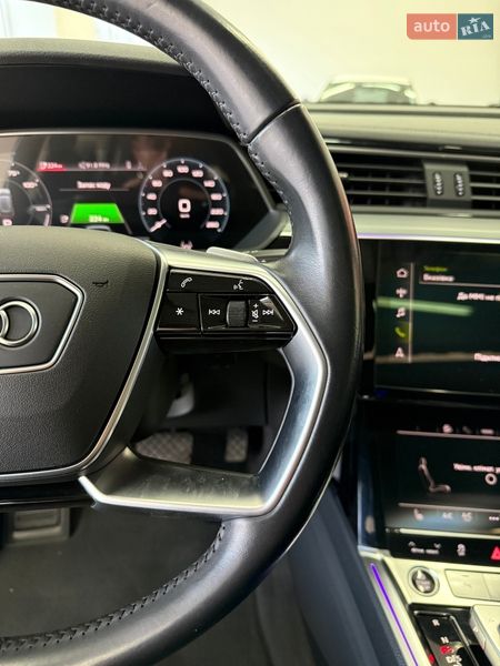 Внедорожник / Кроссовер Audi e-tron 2020 в Черновцах