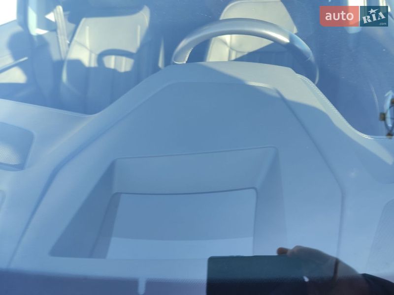 Внедорожник / Кроссовер Audi e-tron 2020 в Киеве