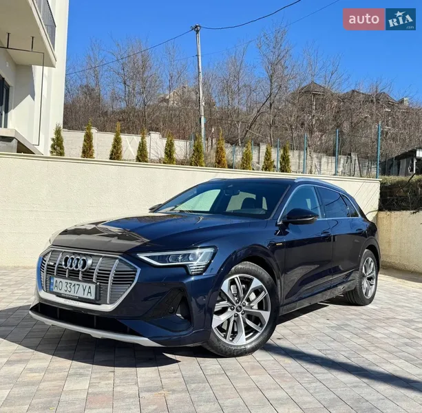 Audi e-tron