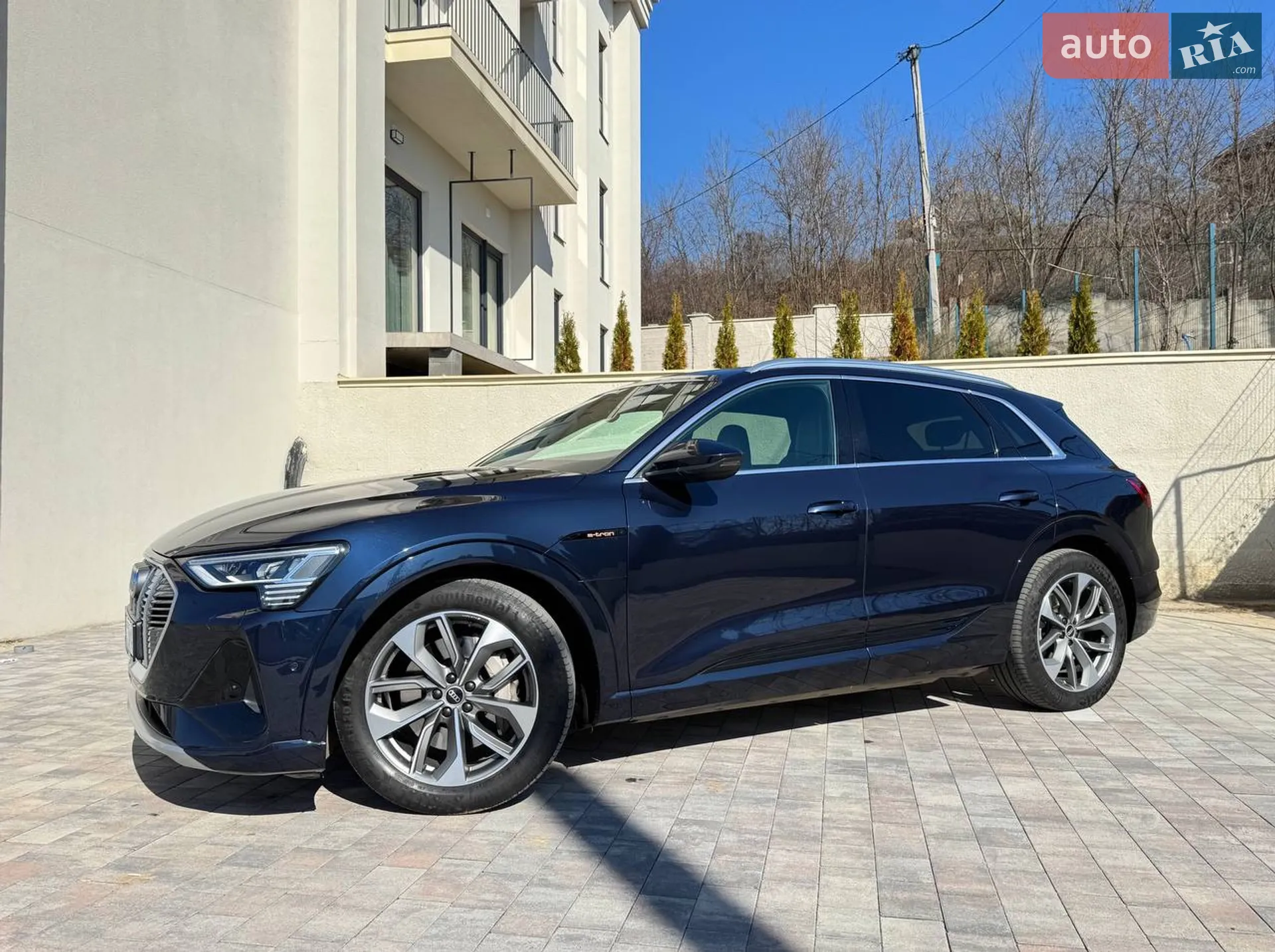 2021 Audi e-tron - мініатюра 5