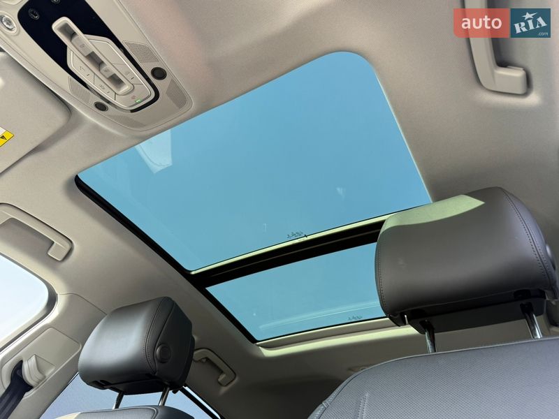 Позашляховик / Кросовер Audi e-tron 2022 в Луцьку