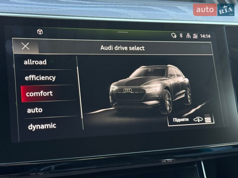 Позашляховик / Кросовер Audi e-tron 2022 в Луцьку