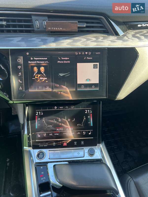 Внедорожник / Кроссовер Audi e-tron 2020 в Харькове