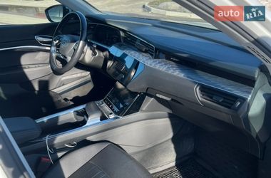 Внедорожник / Кроссовер Audi e-tron 2020 в Харькове фото 21 Внедорожник / Кроссовер Audi e-tron 2020 в Харькове