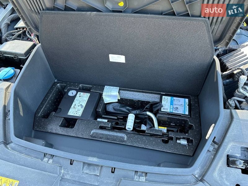 Внедорожник / Кроссовер Audi e-tron 2018 в Черновцах