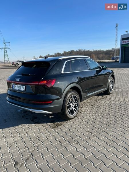 Внедорожник / Кроссовер Audi e-tron 2023 в Житомире