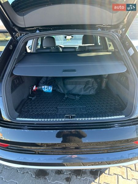 Внедорожник / Кроссовер Audi e-tron 2023 в Житомире