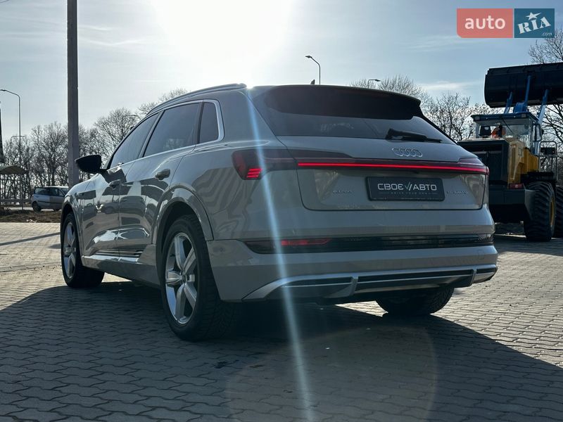 Внедорожник / Кроссовер Audi e-tron 2019 в Львове