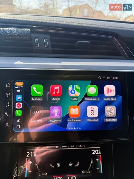 Позашляховик / Кросовер Audi e-tron 2021 в Києві