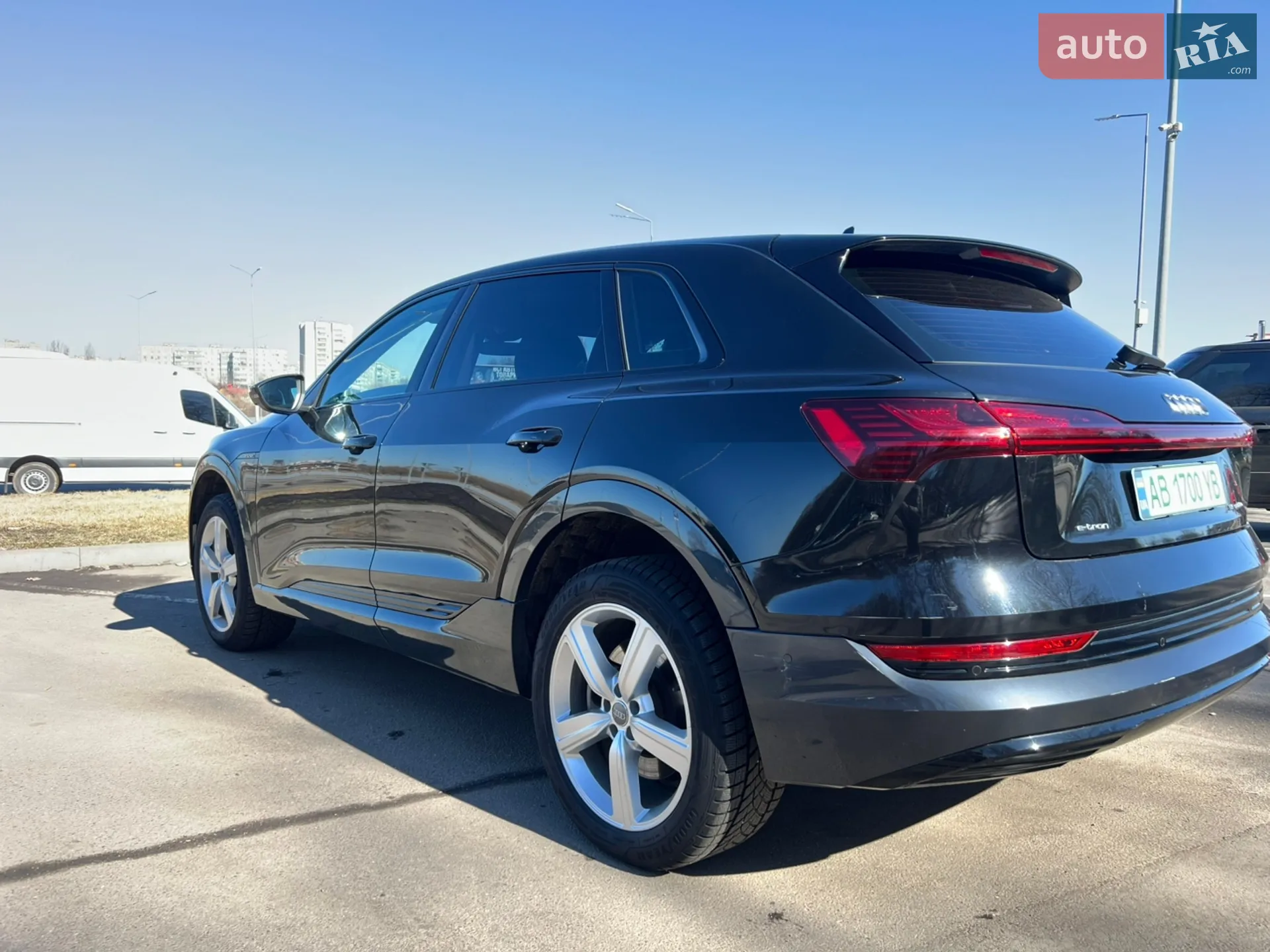 2019 Audi e-tron - мініатюра 5