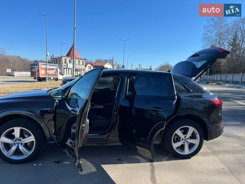 Позашляховик / Кросовер Audi e-tron 2019 в Вінниці