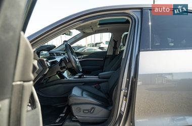 Внедорожник / Кроссовер Audi e-tron 2020 в Черновцах