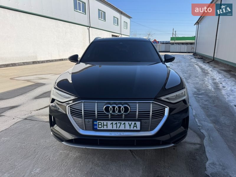Внедорожник / Кроссовер Audi e-tron 2020 в Виннице