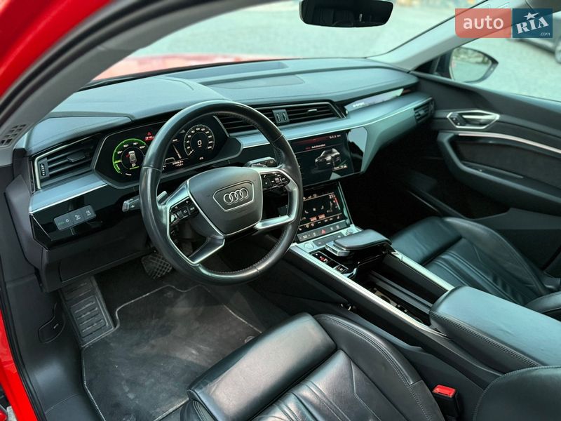 Внедорожник / Кроссовер Audi e-tron 2019 в Львове