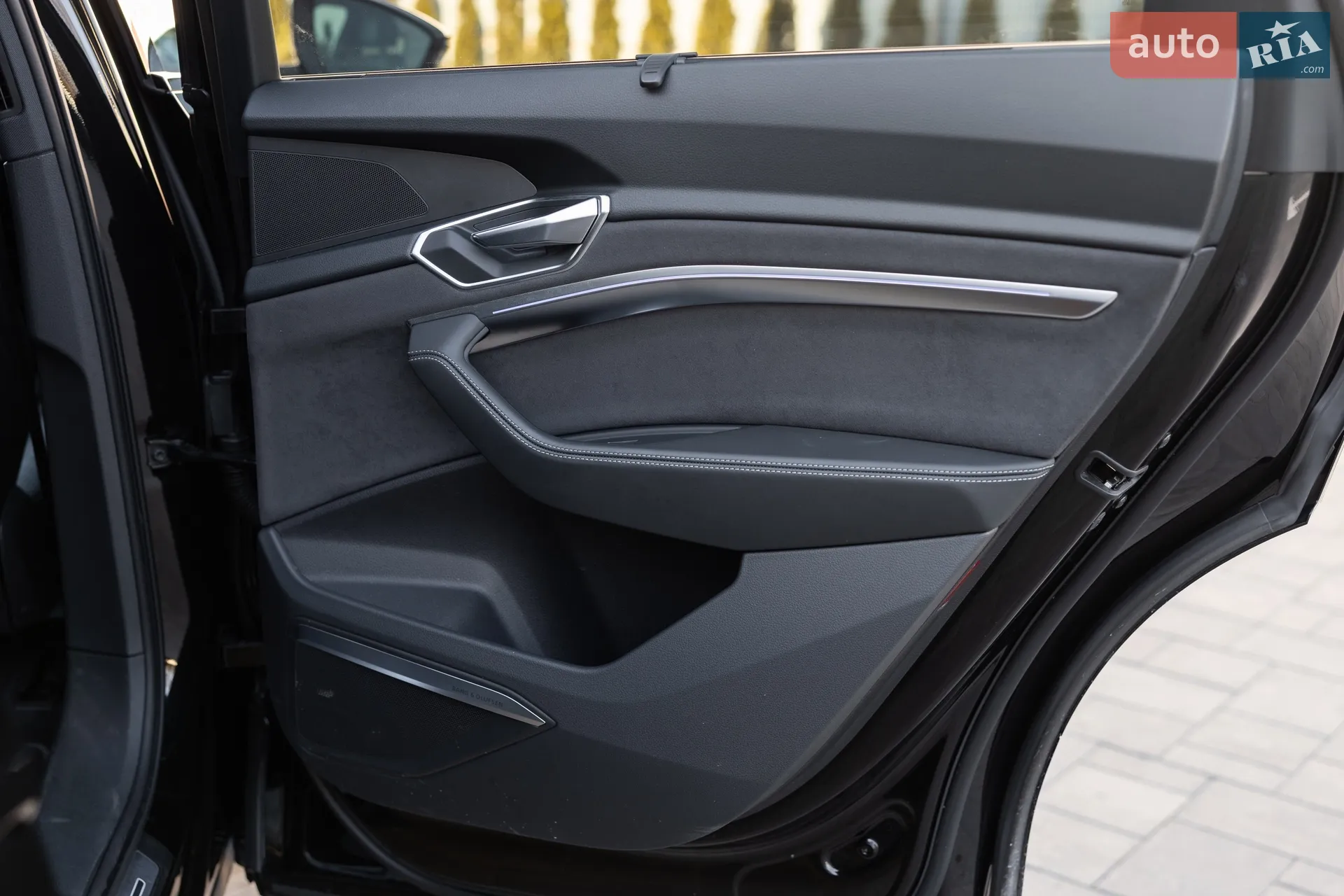 2022 Audi e-tron - мініатюра 24