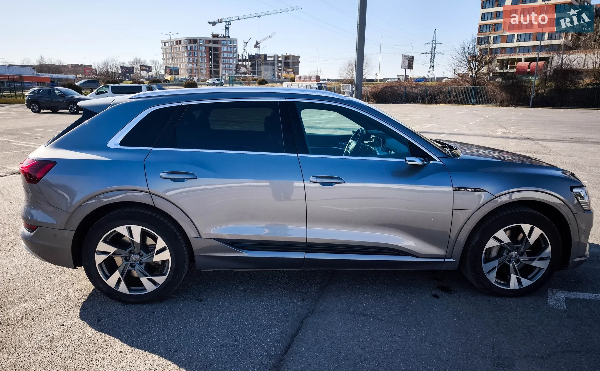 2019 Audi e-tron - мініатюра 9
