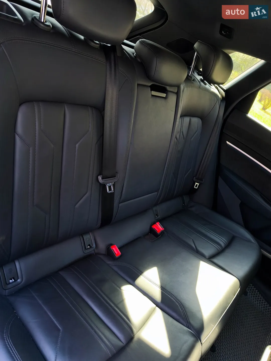 2019 Audi e-tron - мініатюра 22
