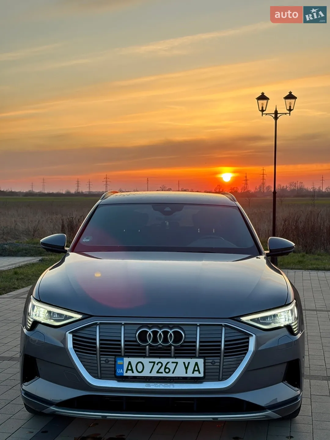 2019 Audi e-tron - фото 1