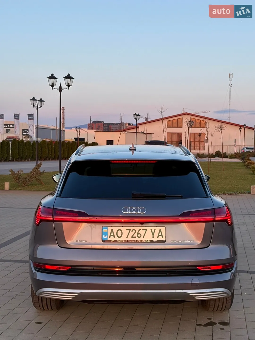 2019 Audi e-tron - мініатюра 6
