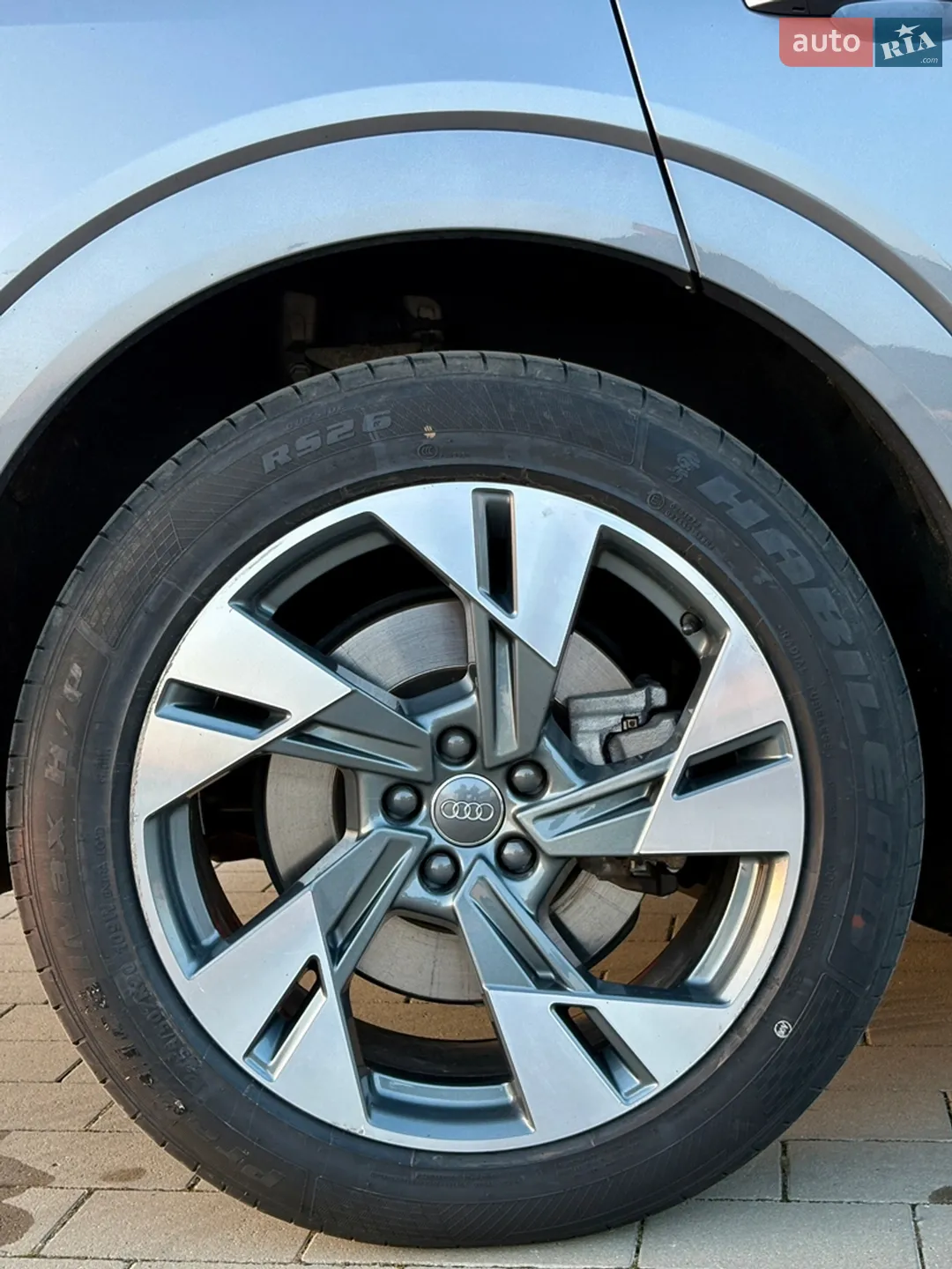 2019 Audi e-tron - мініатюра 14