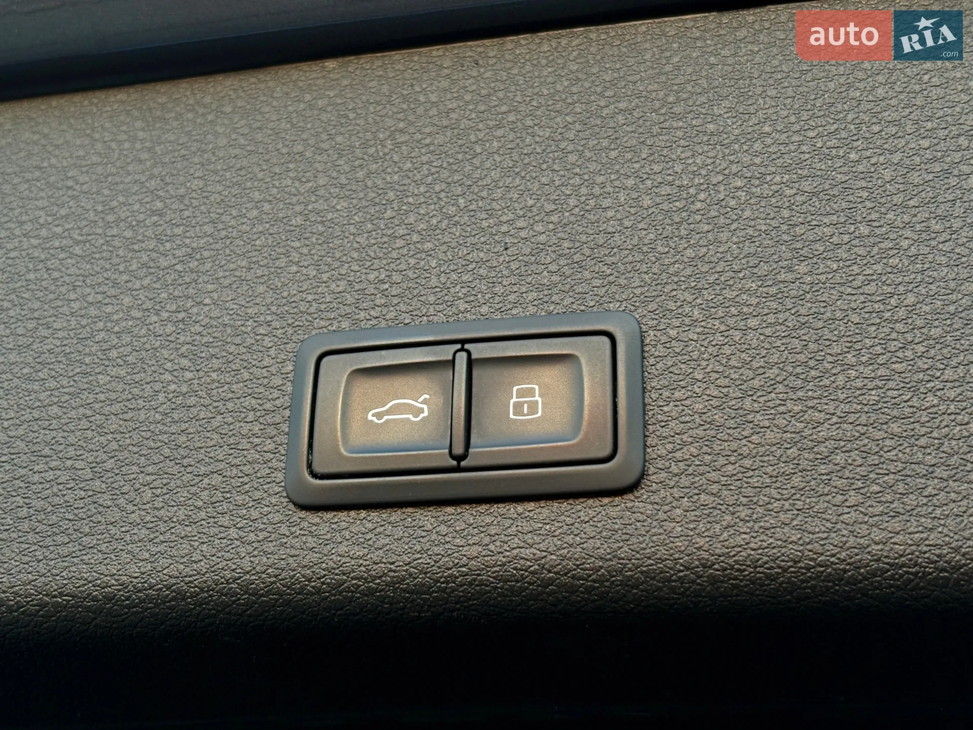 2019 Audi e-tron - мініатюра 15