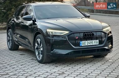 Внедорожник / Кроссовер Audi e-tron 2019 в Павлограде
