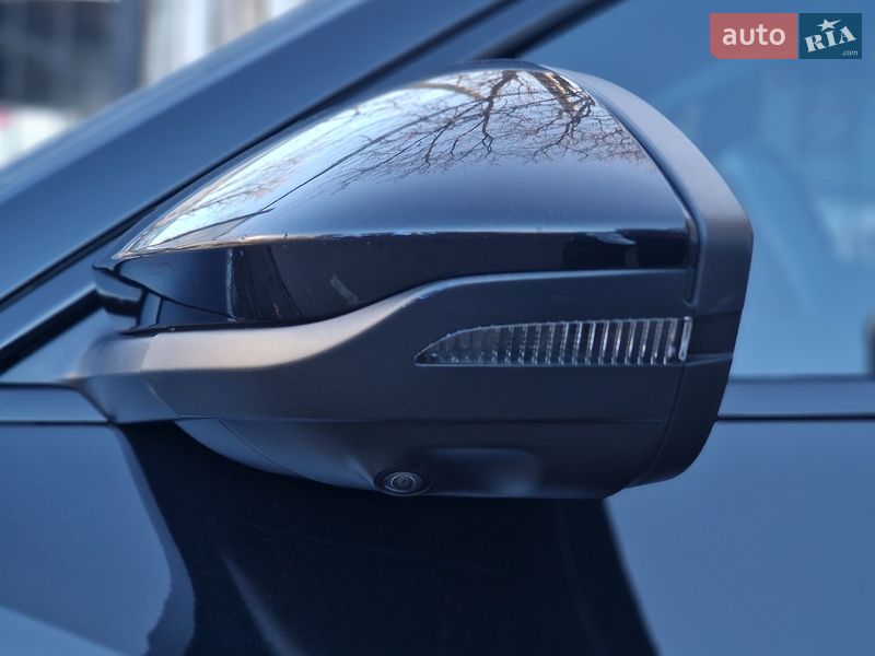 Позашляховик / Кросовер Audi e-tron 2021 в Одесі