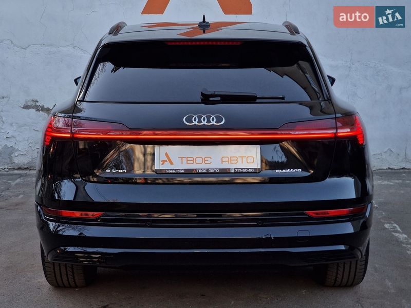 Позашляховик / Кросовер Audi e-tron 2021 в Одесі