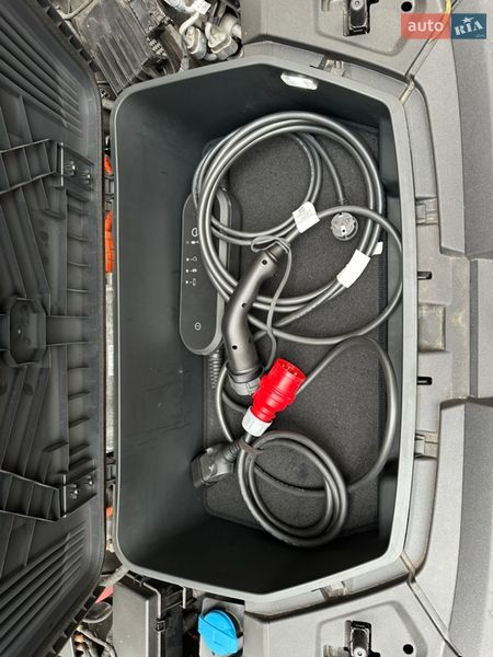 Позашляховик / Кросовер Audi e-tron 2019 в Івано-Франківську фото 48 Позашляховик / Кросовер Audi e-tron 2019 в Івано-Франківську