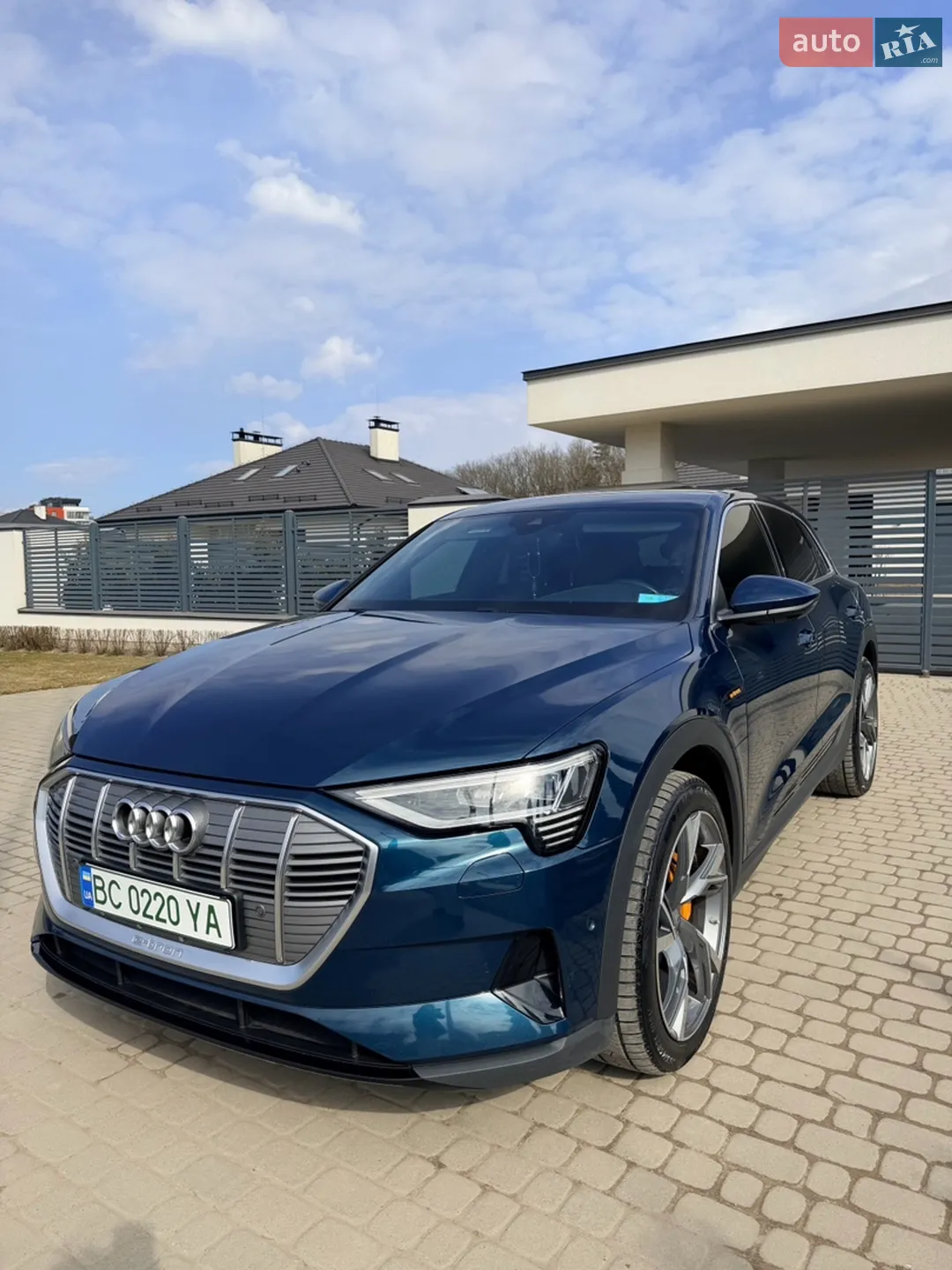 2019 Audi e-tron - мініатюра 5