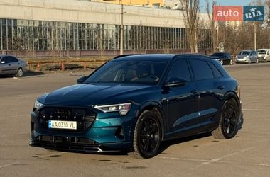 Внедорожник / Кроссовер Audi e-tron 2019 в Киеве