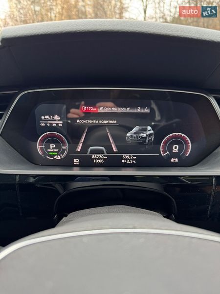 Внедорожник / Кроссовер Audi e-tron 2019 в Киеве